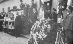 Odhalení pamětní desky Karlu Čápkovi