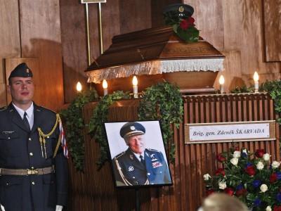 Rozloučení se Zdeňkem Škarvadou v ostravském krematoriu