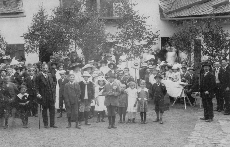 Pěvecký spolek Dalibor v Crhově v roce 1910