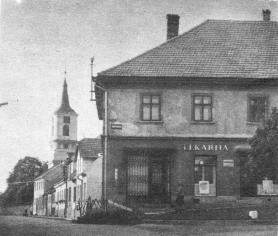 Lékarna